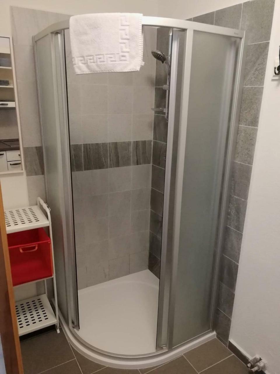 Apartman U Hippolyta ยินดริคูฟราเดตส์ ภายนอก รูปภาพ